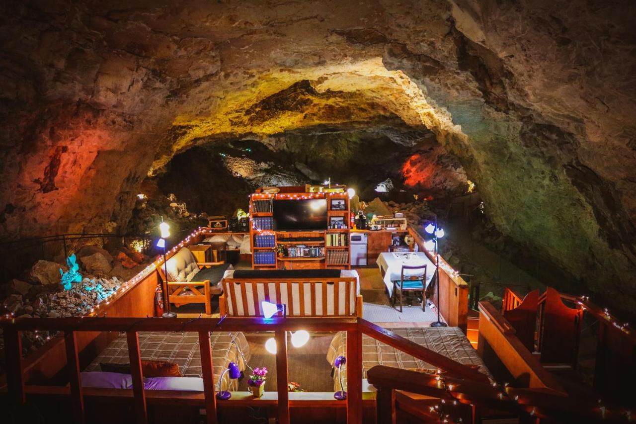Grand Canyon Caverns Inn Peach Springs Eksteriør bilde