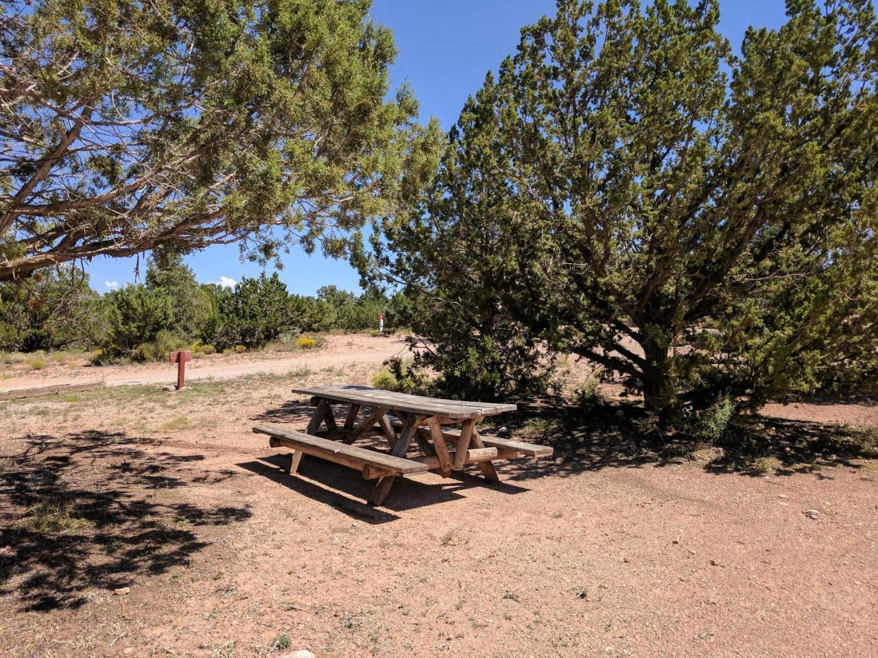 Grand Canyon Caverns Inn Peach Springs Eksteriør bilde
